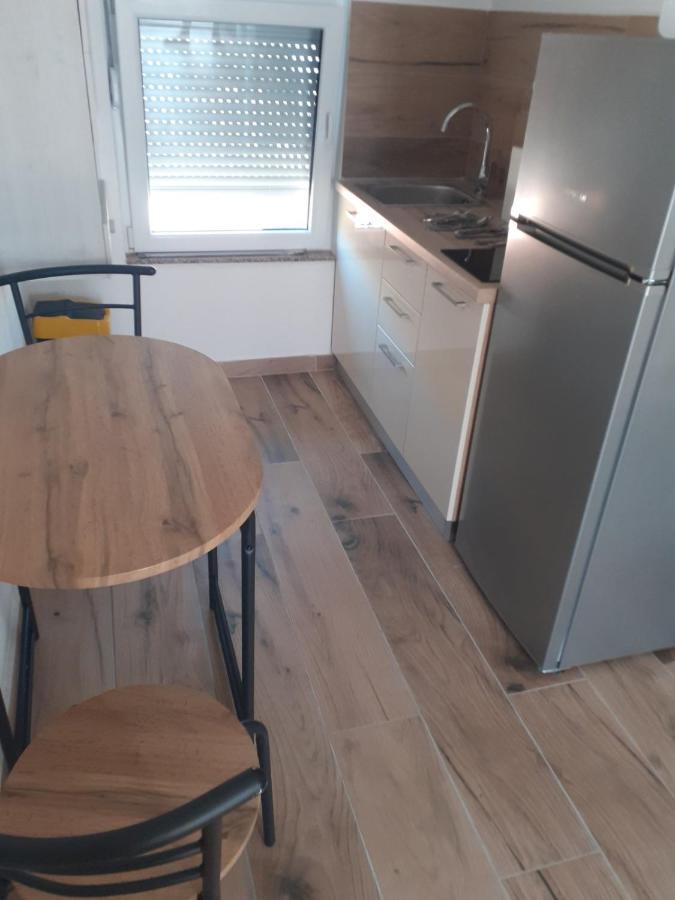 Pavel, Studio Apartman 프리블라카 외부 사진